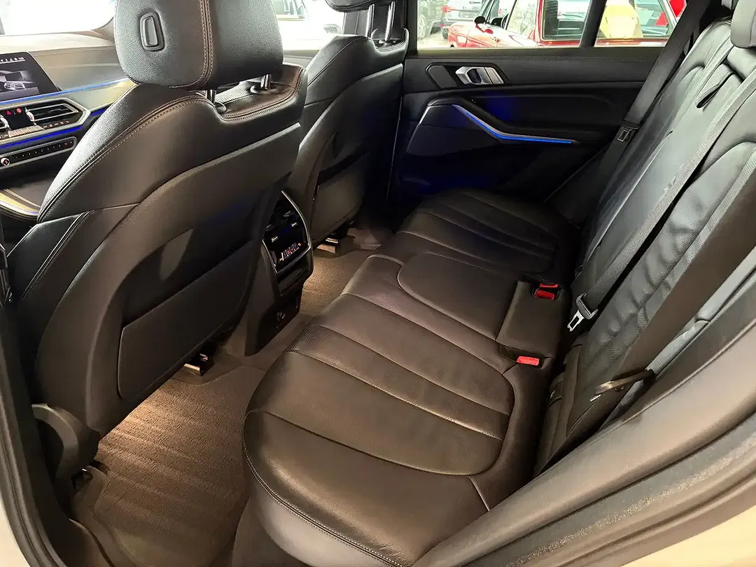 BMW X5 - Thumbnail 13