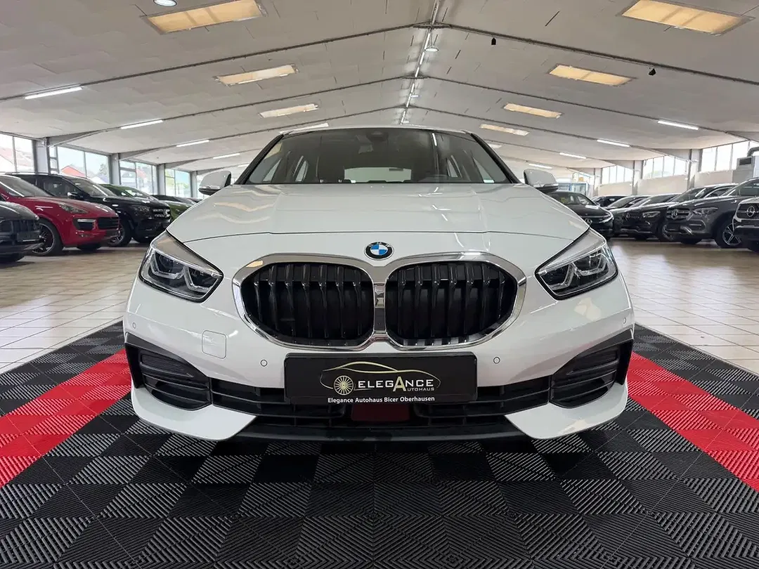 BMW 118 - Thumbnail 3