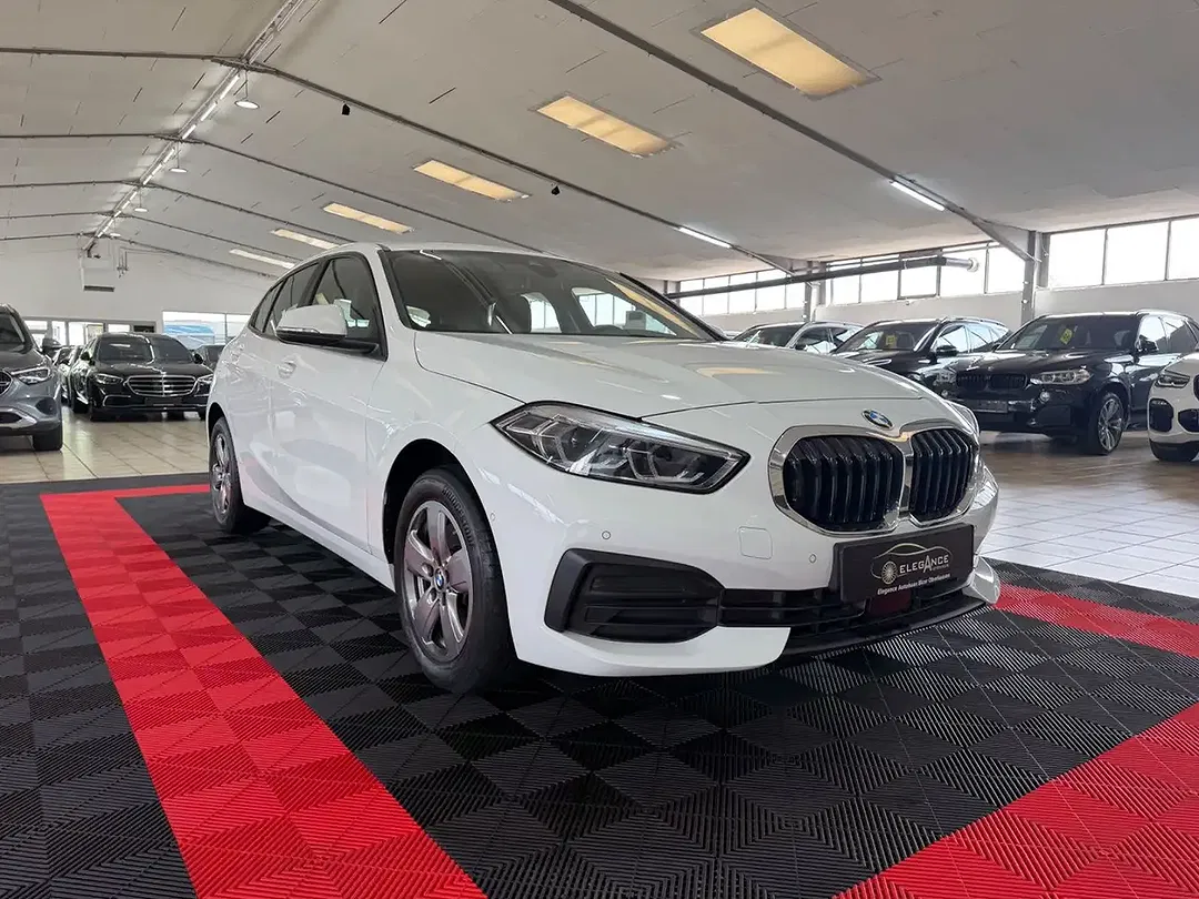 BMW 118 - Thumbnail 4