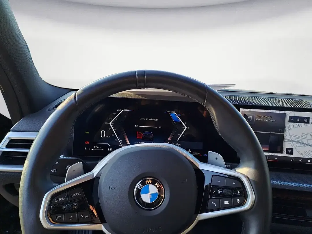 BMW 320 - Thumbnail 12