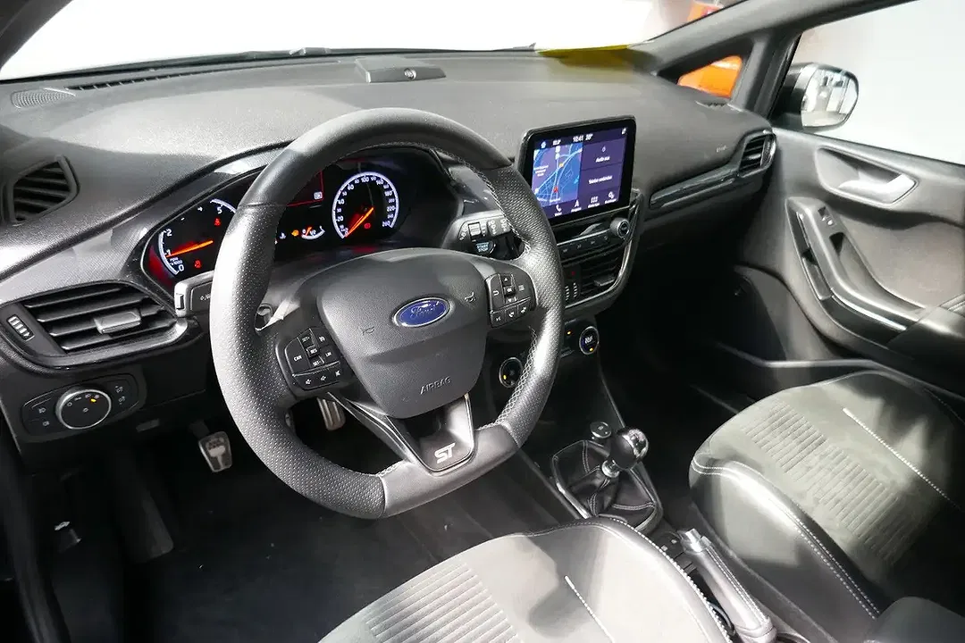Ford Fiesta - Thumbnail 10
