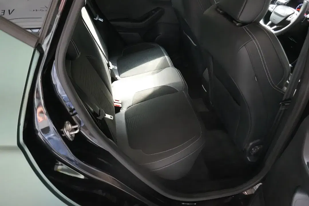 Ford Fiesta - Thumbnail 13