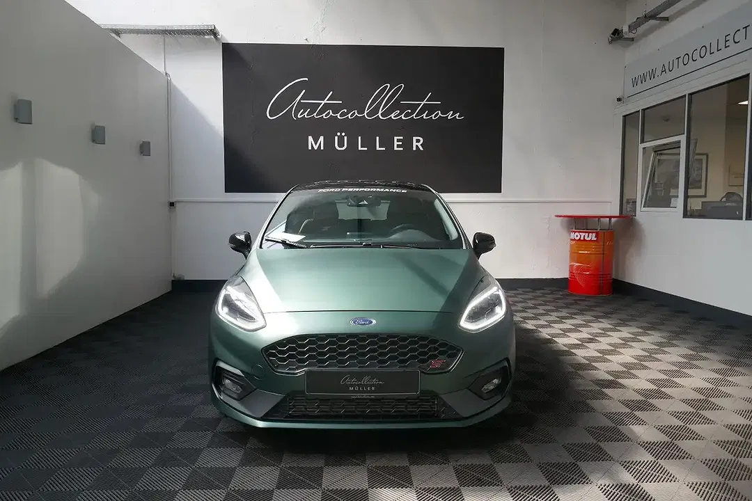 Ford Fiesta - Thumbnail 2