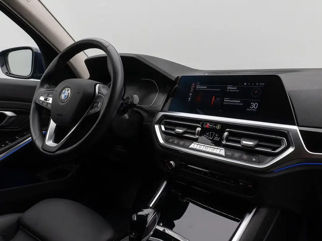 BMW 320 - Thumbnail 36