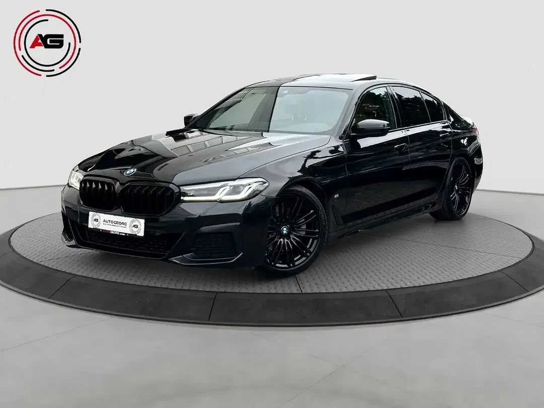 BMW 520 - Thumbnail 1