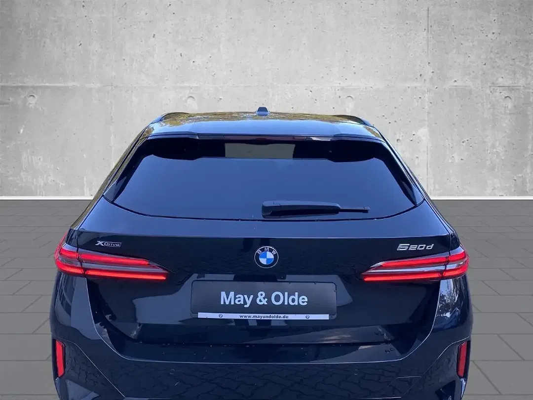 BMW 520 - Thumbnail 14