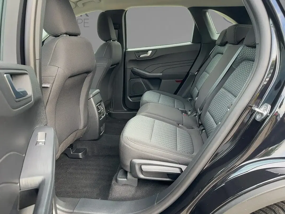 Ford Kuga - Thumbnail 15