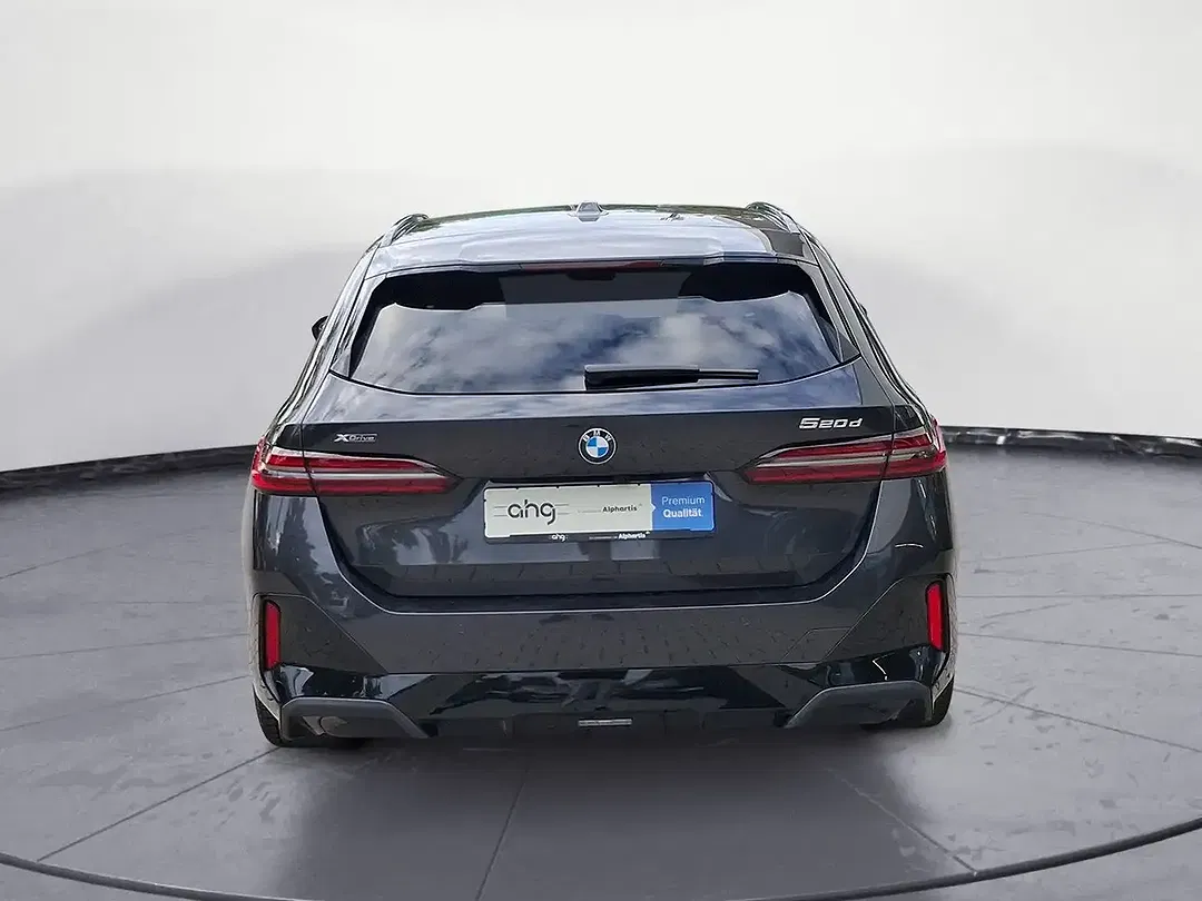 BMW 520 - Thumbnail 6