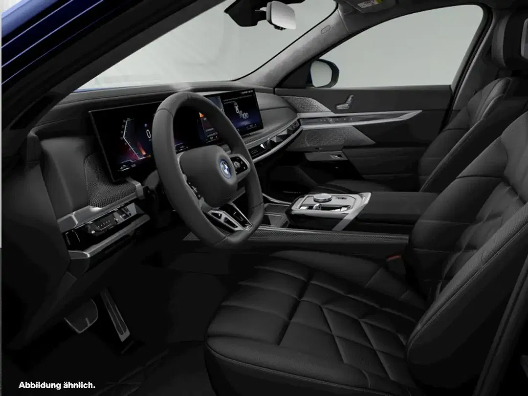 BMW 750 - Thumbnail 3