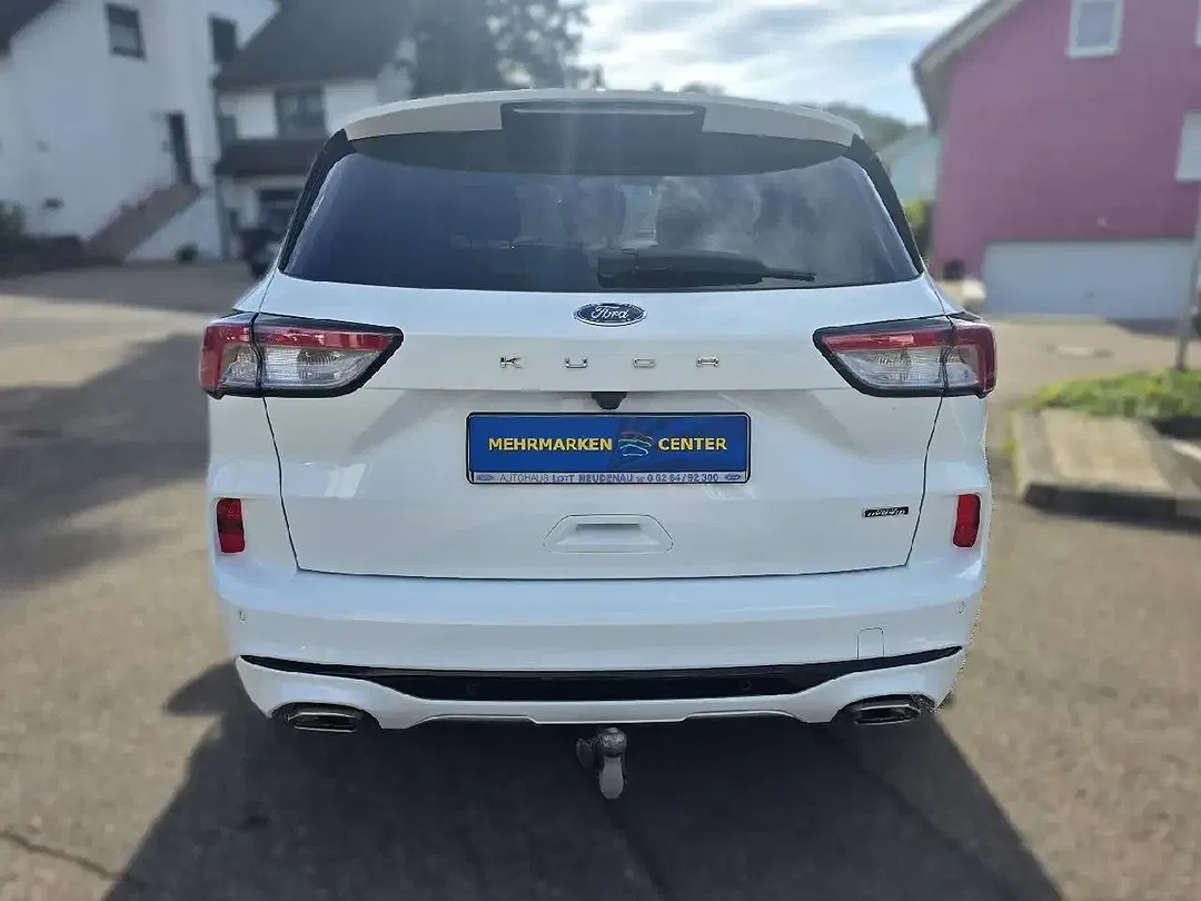 Ford Kuga - Thumbnail 5