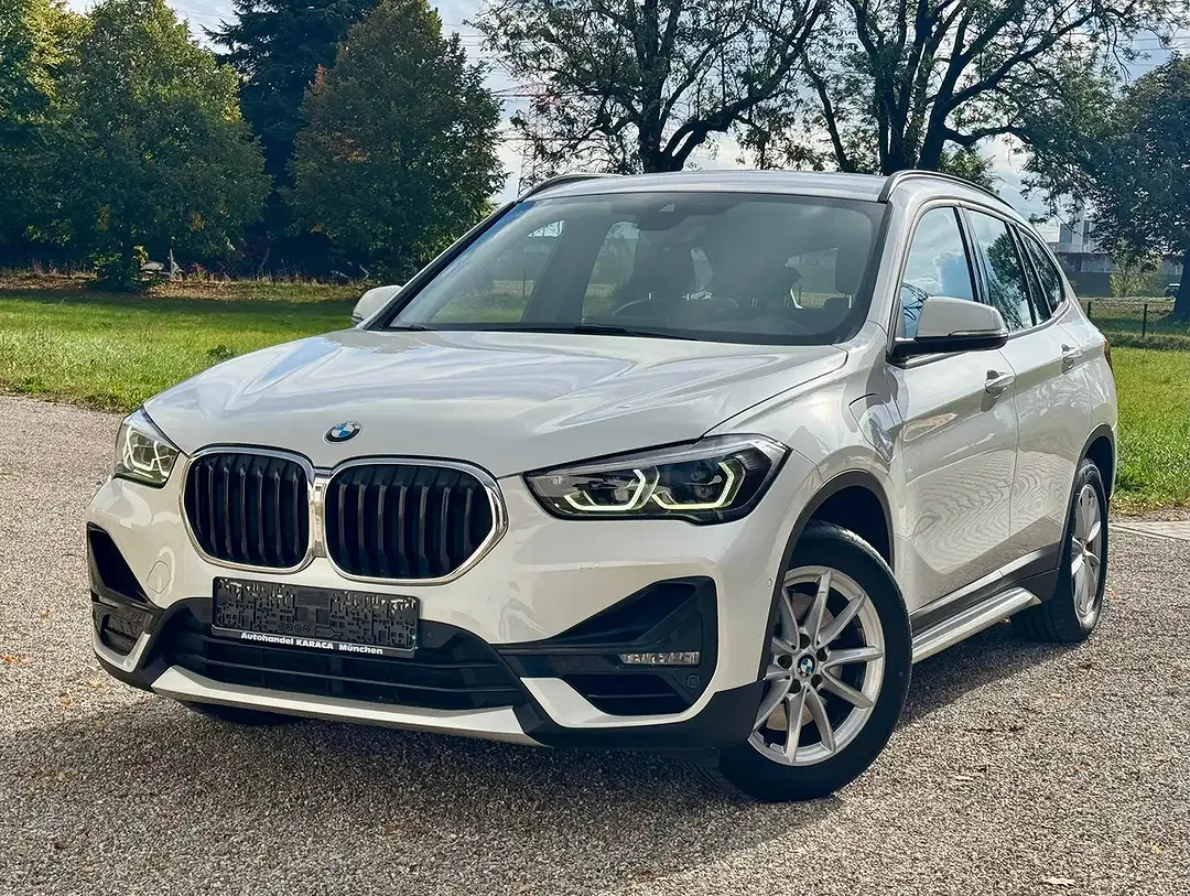 BMW X1 - Thumbnail 1