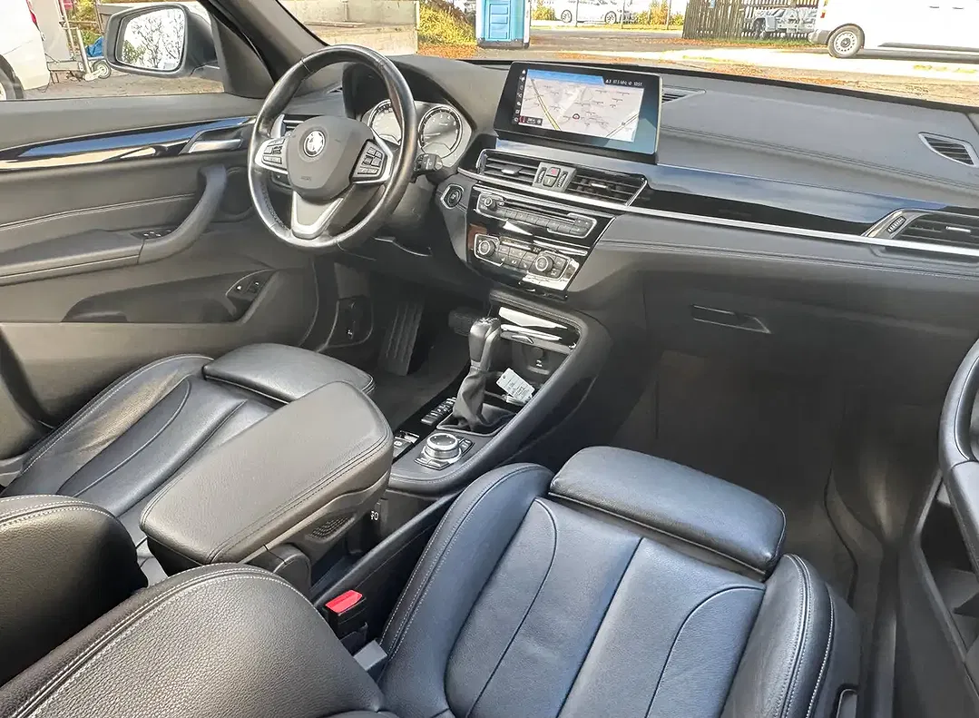 BMW X1 - Thumbnail 10