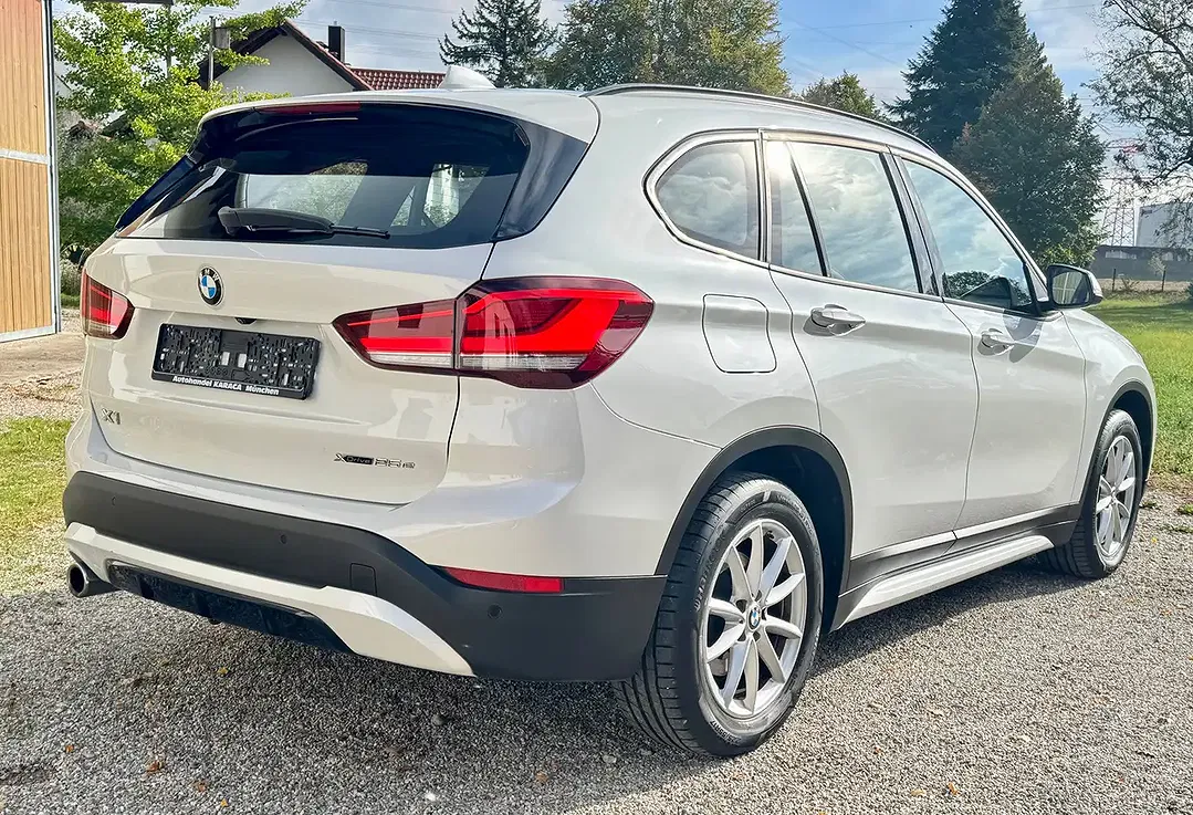 BMW X1 - Thumbnail 7