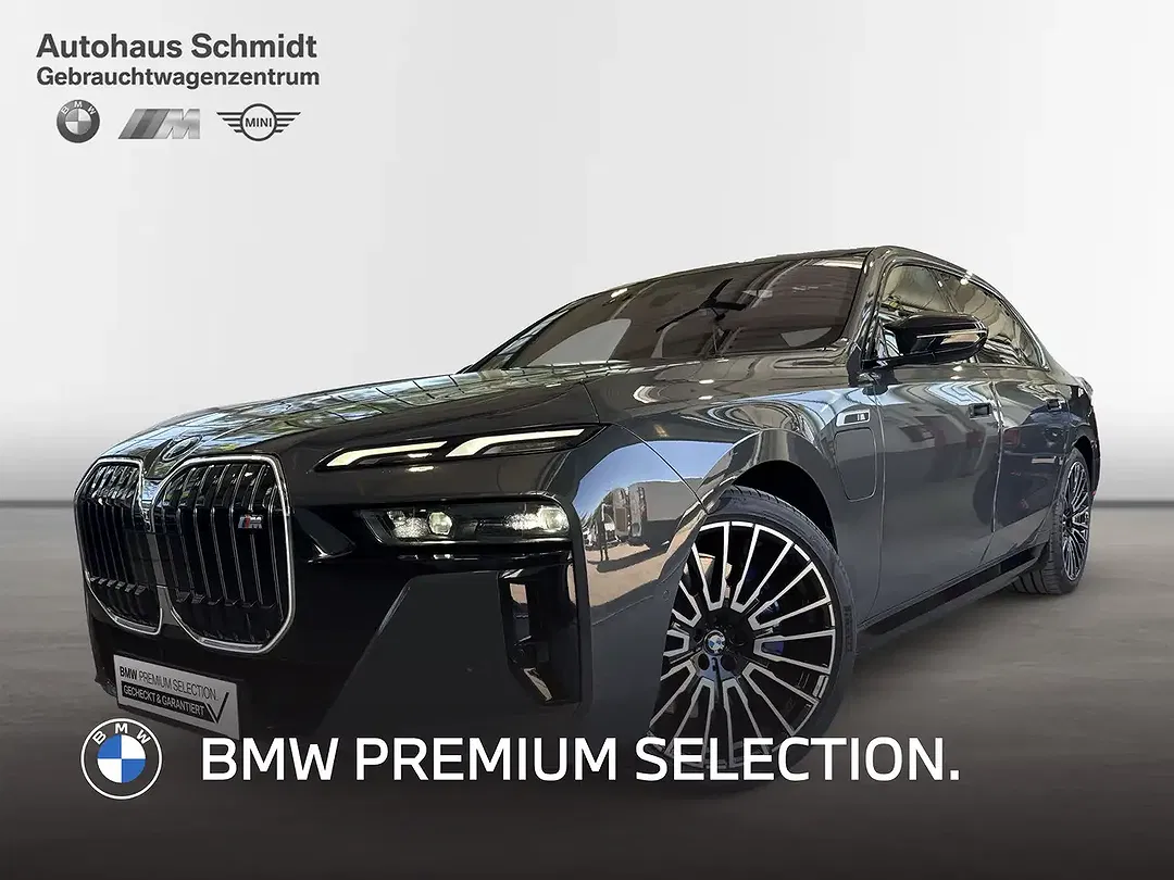 BMW 760 - Thumbnail 1