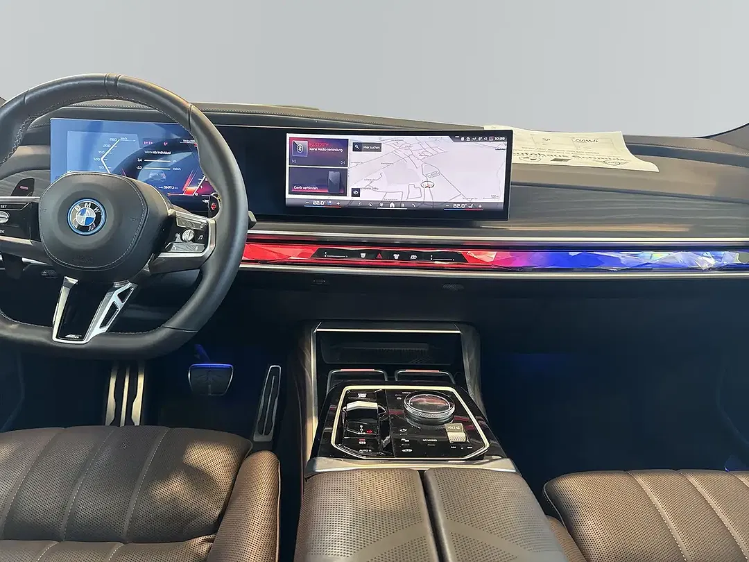 BMW 760 - Thumbnail 13