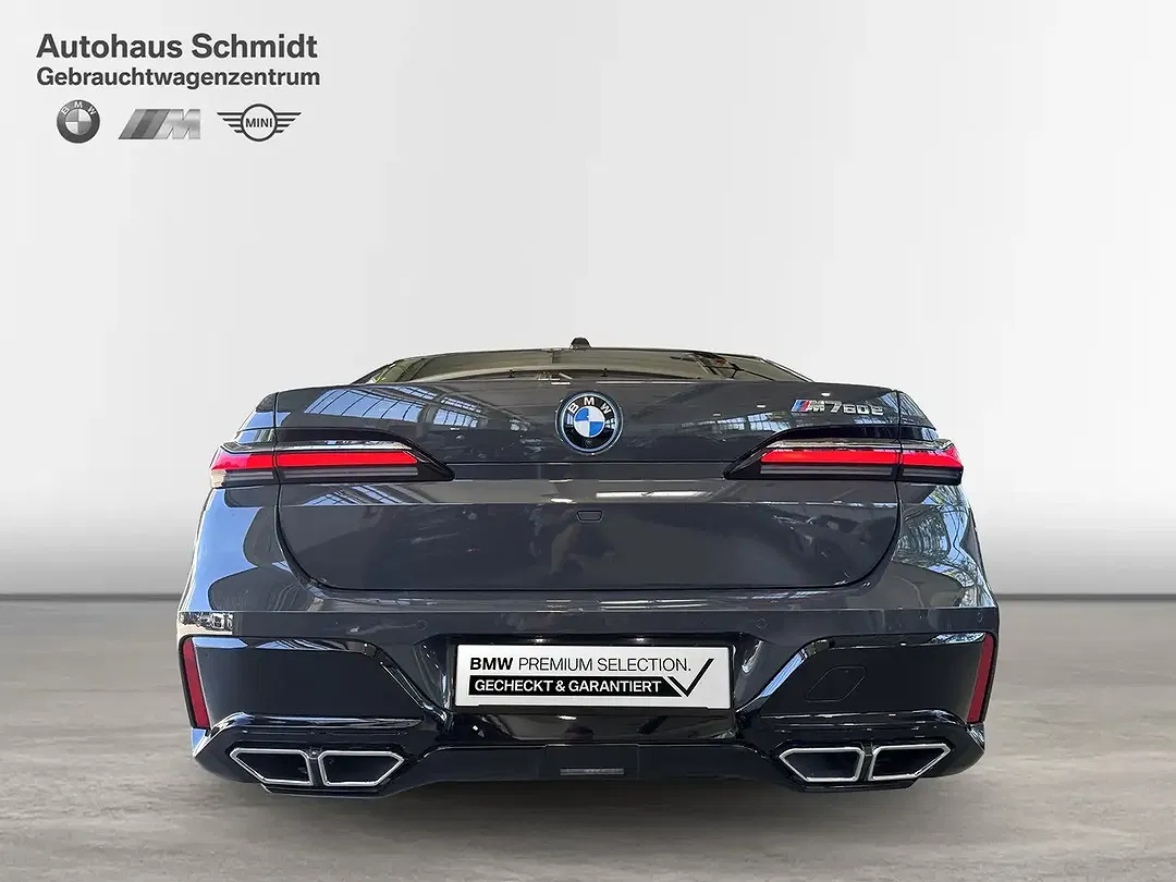 BMW 760 - Thumbnail 4