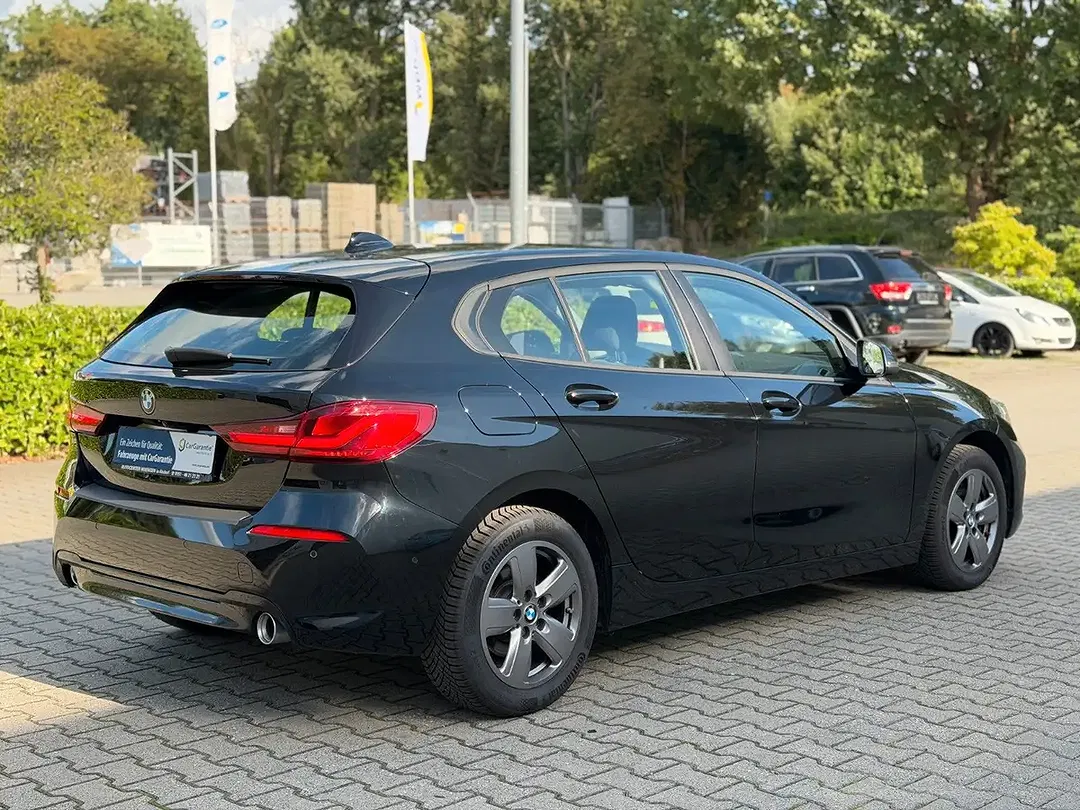 BMW 118 - Thumbnail 13