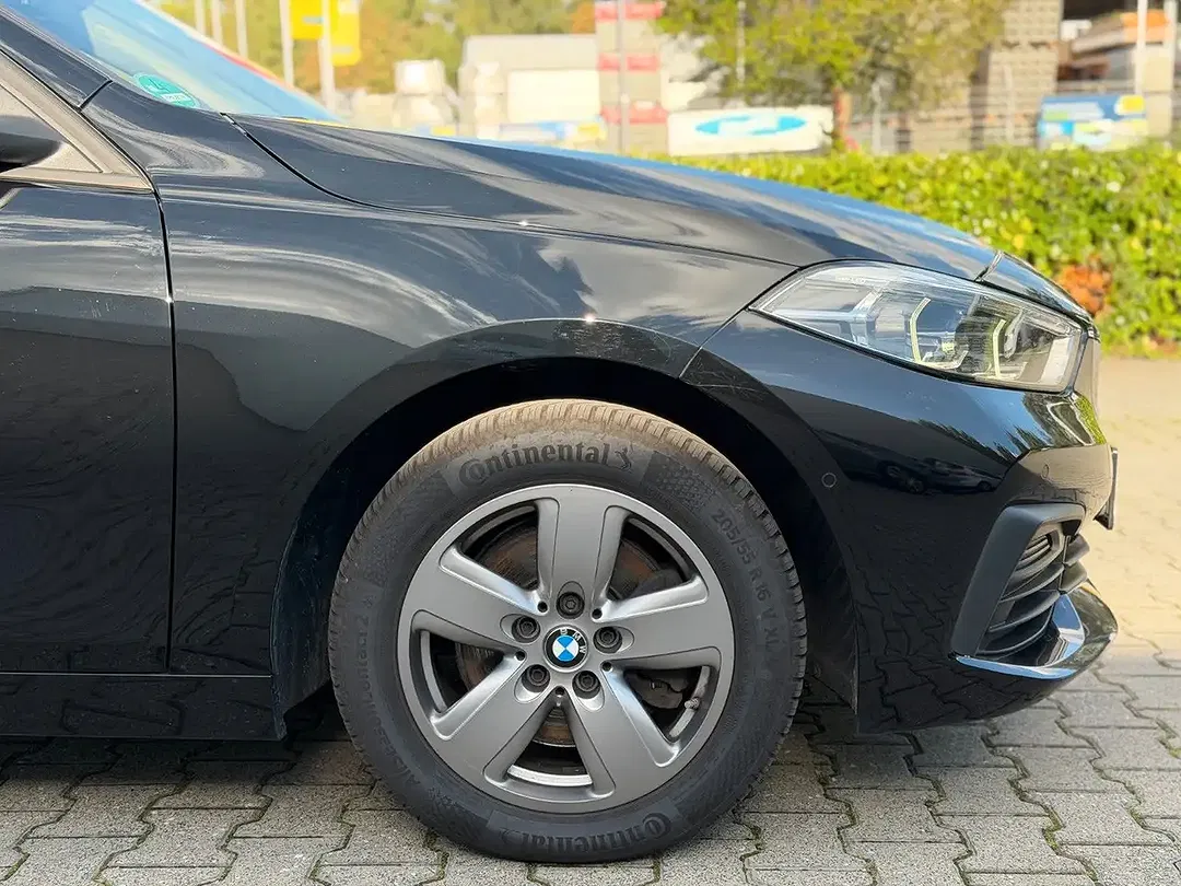 BMW 118 - Thumbnail 8