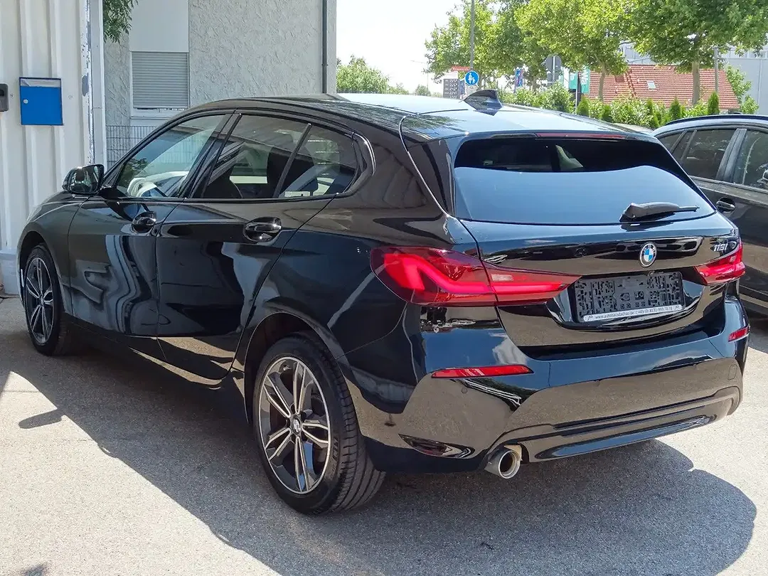 BMW 118 - Thumbnail 4