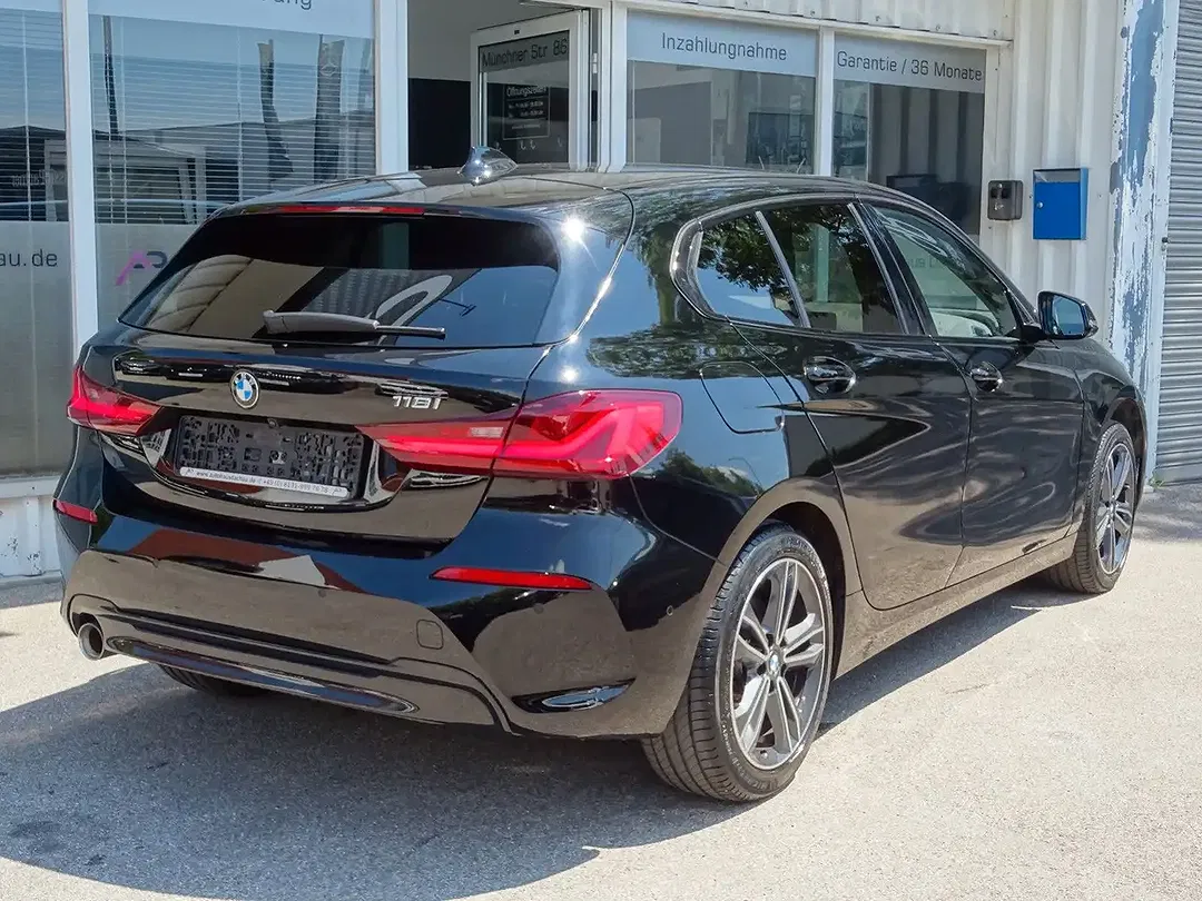 BMW 118 - Thumbnail 6