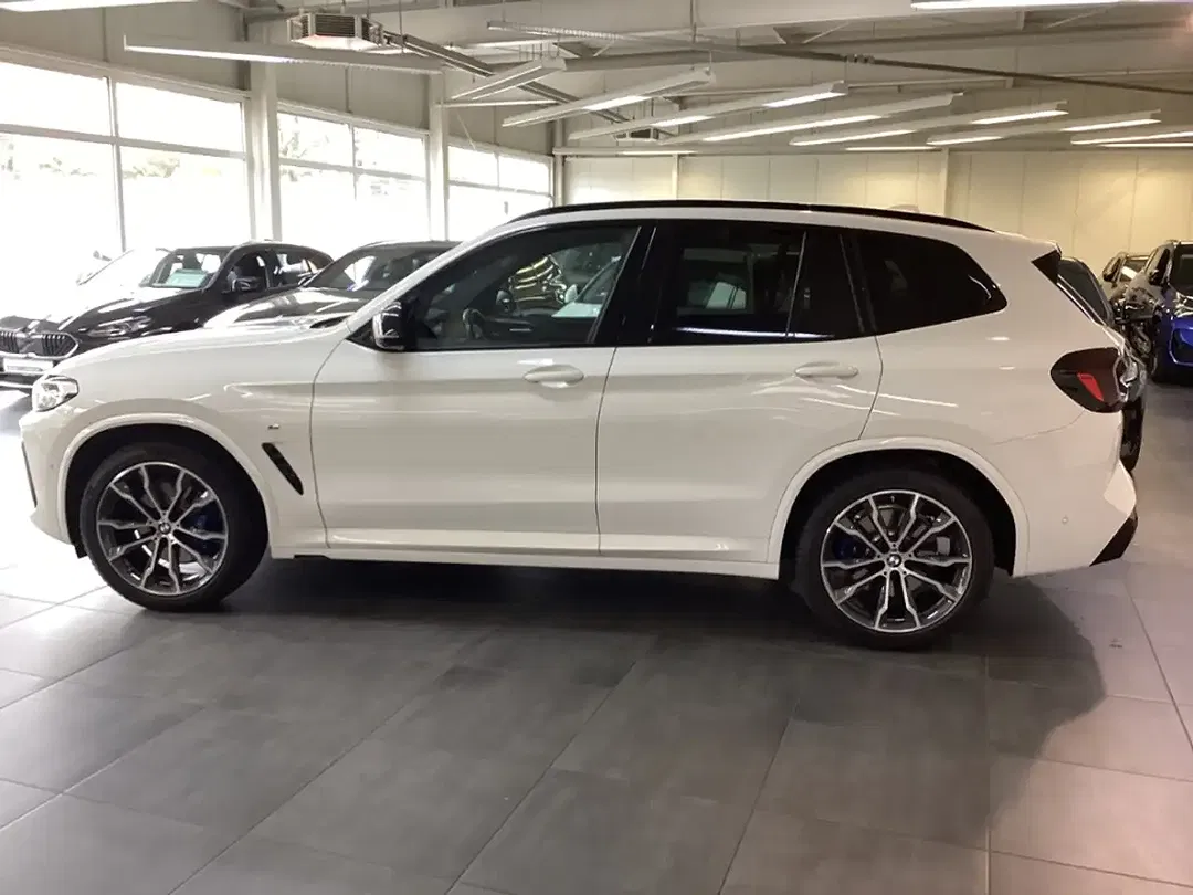 BMW X3 - Thumbnail 2