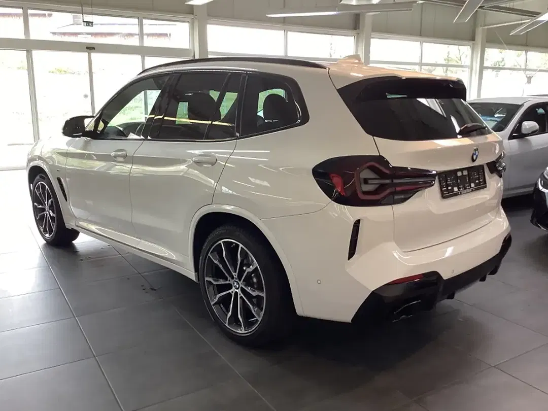 BMW X3 - Thumbnail 3