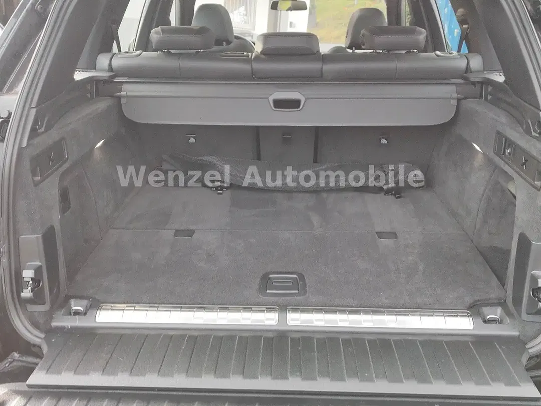 BMW X5 - Thumbnail 10