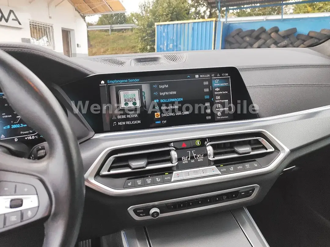 BMW X5 - Thumbnail 23