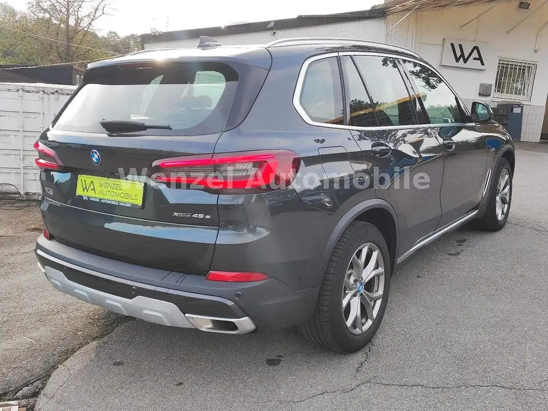 BMW X5 - Thumbnail 9