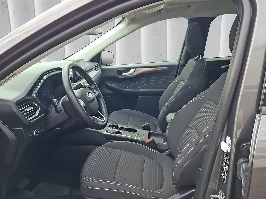 Ford Kuga - Thumbnail 10