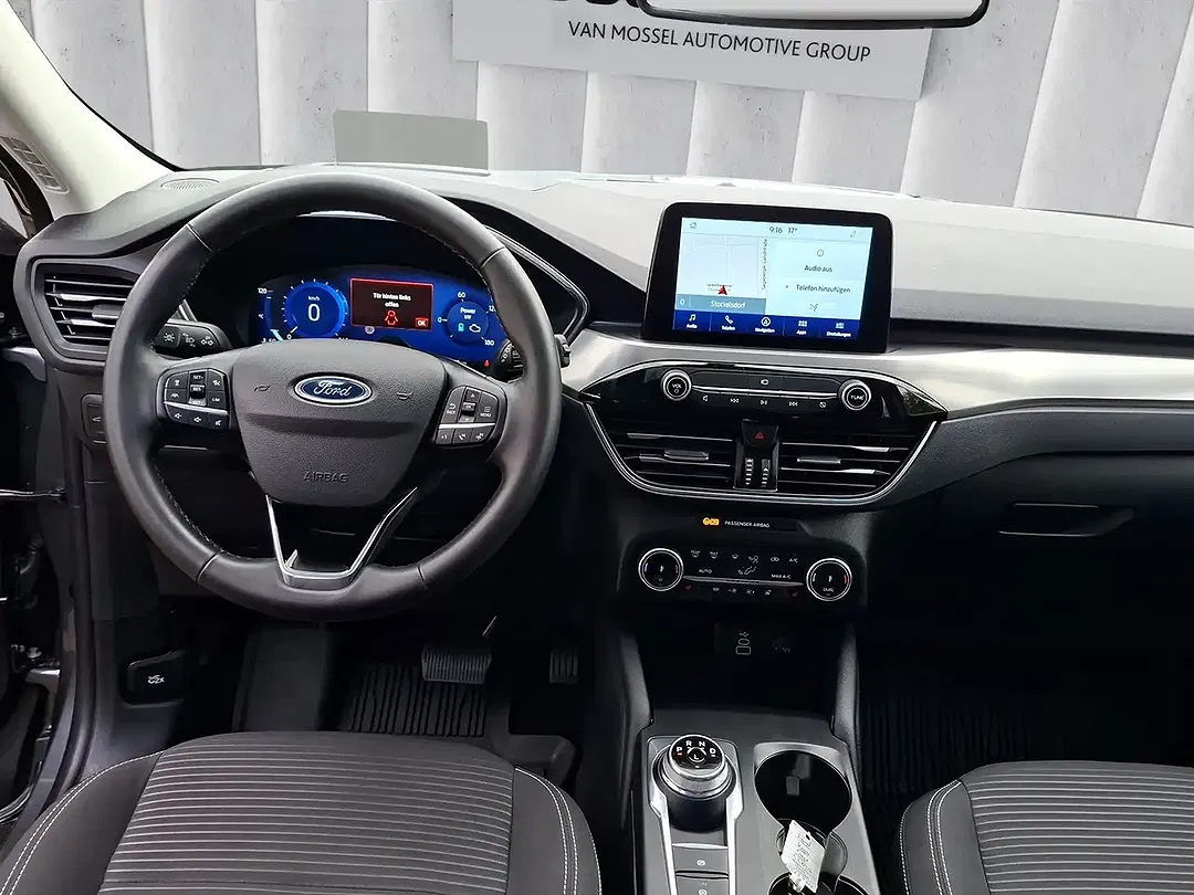 Ford Kuga - Thumbnail 12