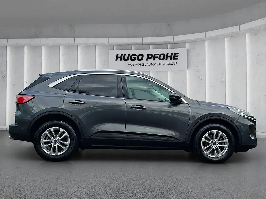 Ford Kuga - Thumbnail 6