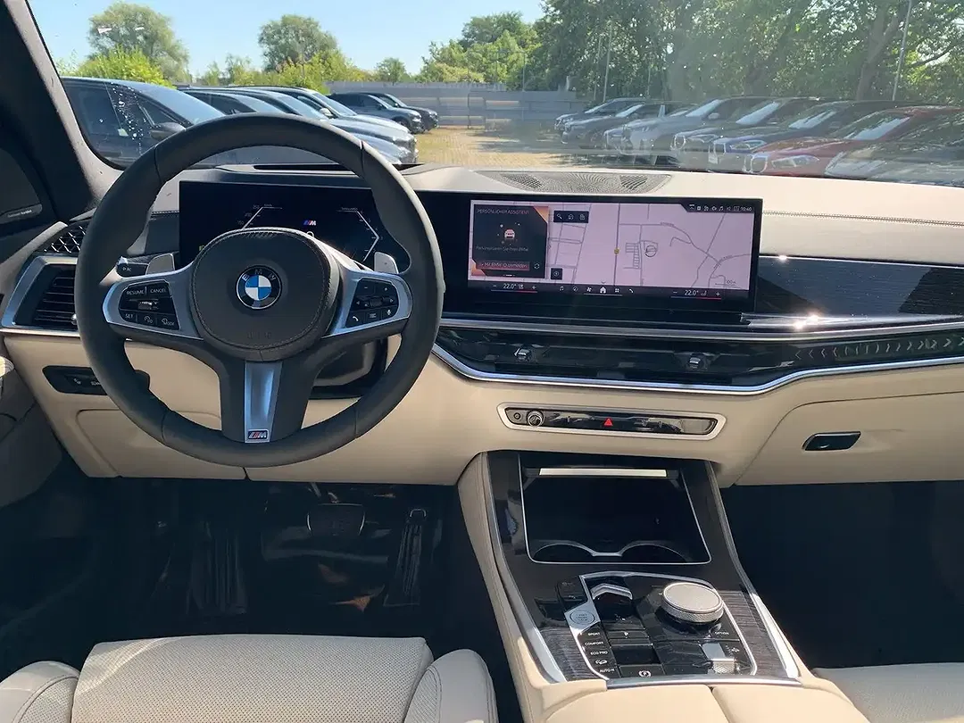 BMW X5 - Thumbnail 10