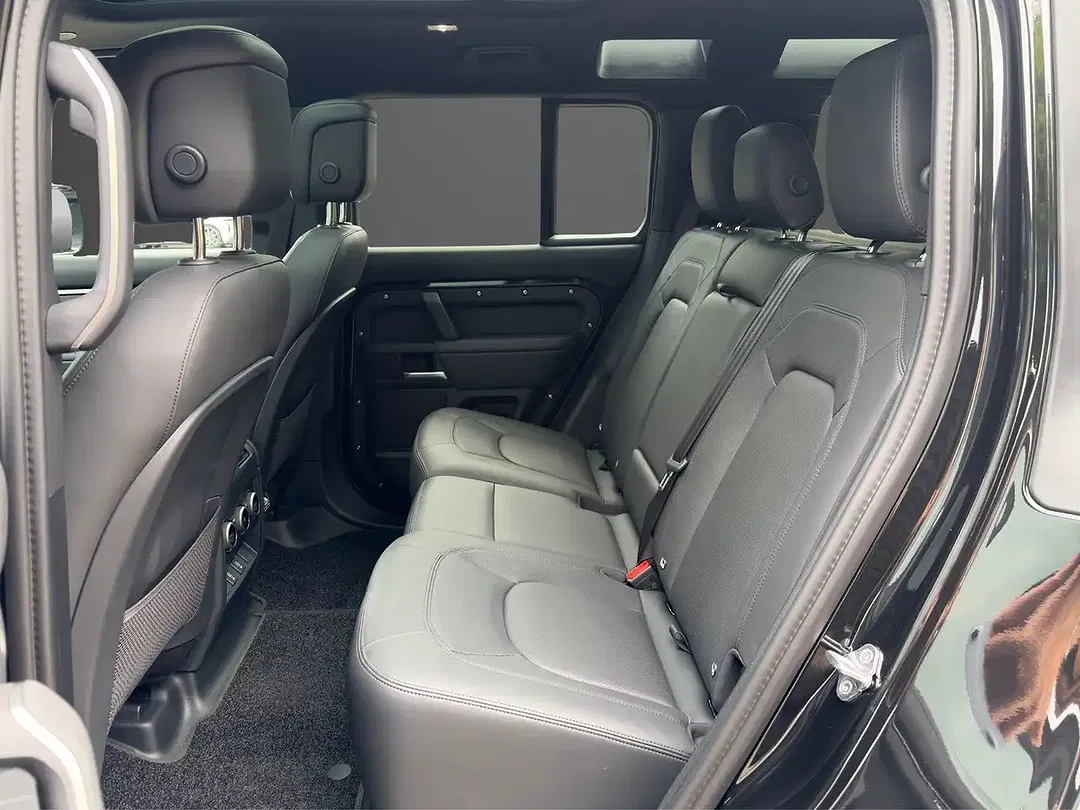 Land Rover Defender - Thumbnail 14