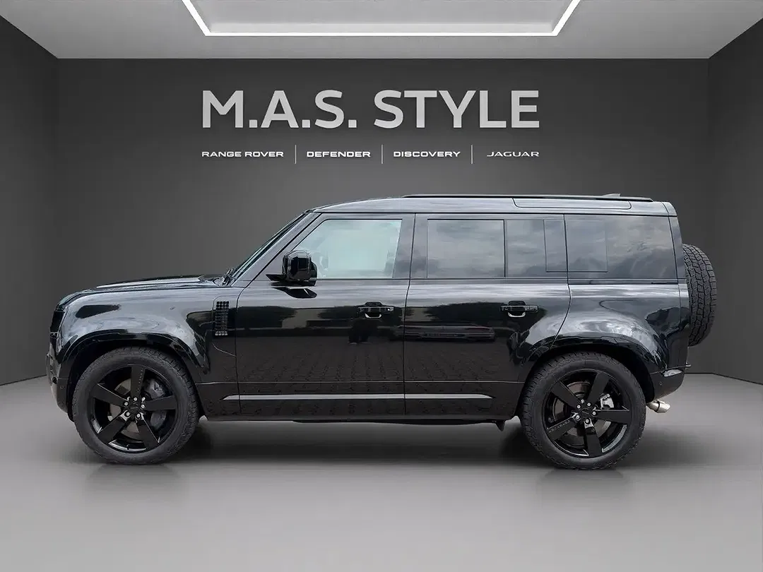 Land Rover Defender - Thumbnail 5