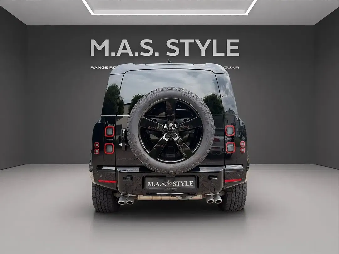 Land Rover Defender - Thumbnail 7