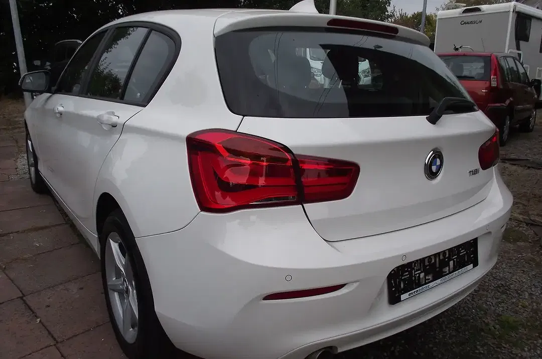 BMW 118 - Thumbnail 3