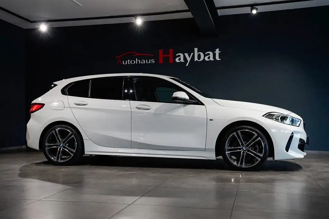 BMW 120 - Thumbnail 4