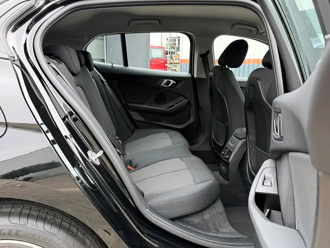 BMW 118 - Thumbnail 12