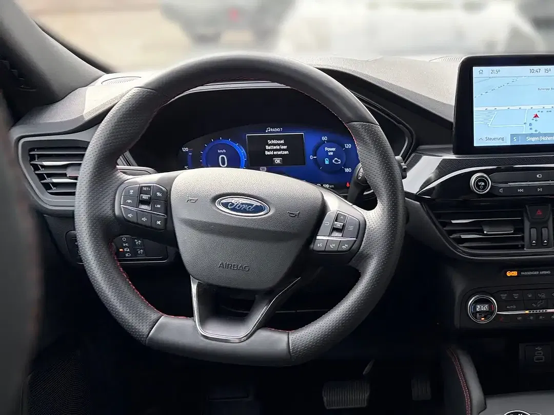 Ford Kuga - Thumbnail 10