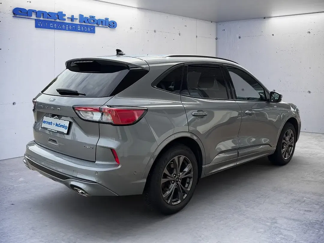 Ford Kuga - Thumbnail 3