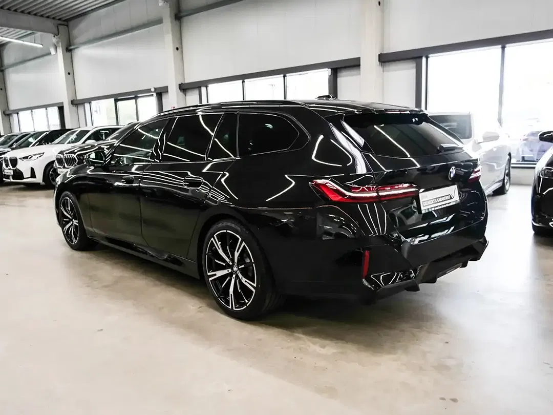 BMW 520 - Thumbnail 2