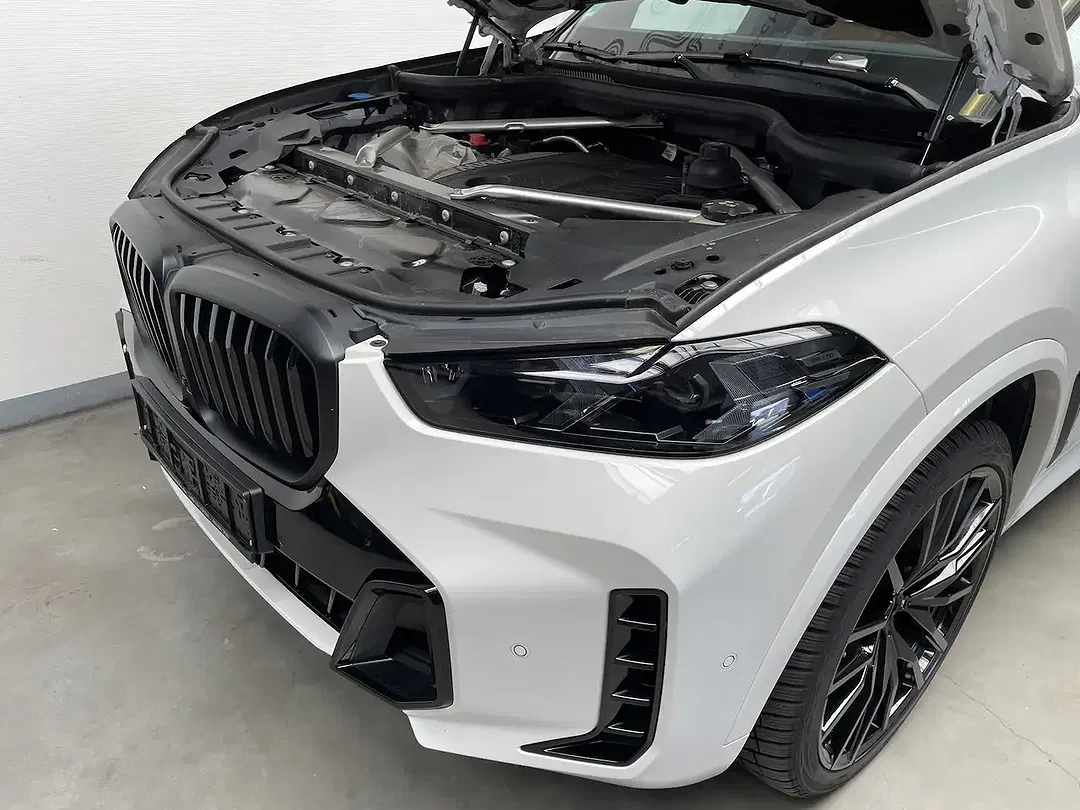 BMW X5 - Thumbnail 13
