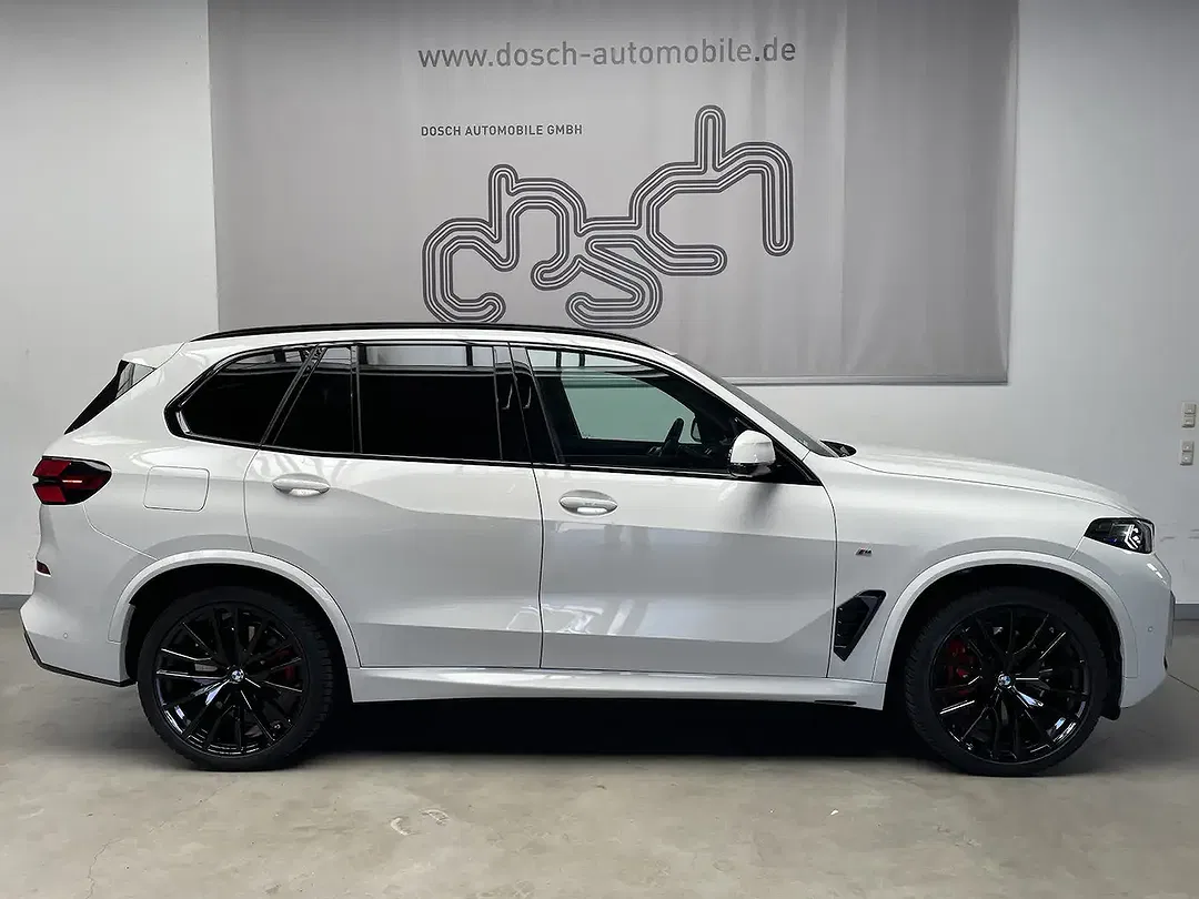BMW X5 - Thumbnail 3