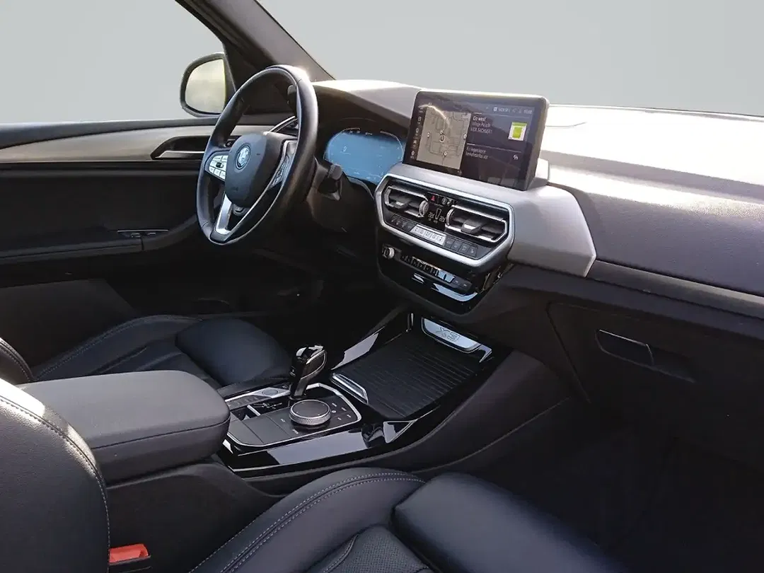 BMW X3 - Thumbnail 10