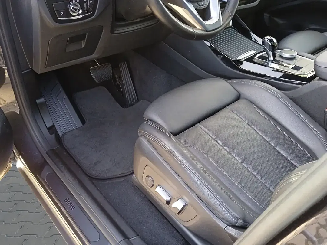 BMW X3 - Thumbnail 14
