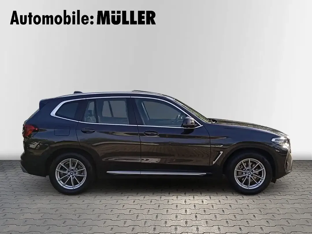 BMW X3 - Thumbnail 4