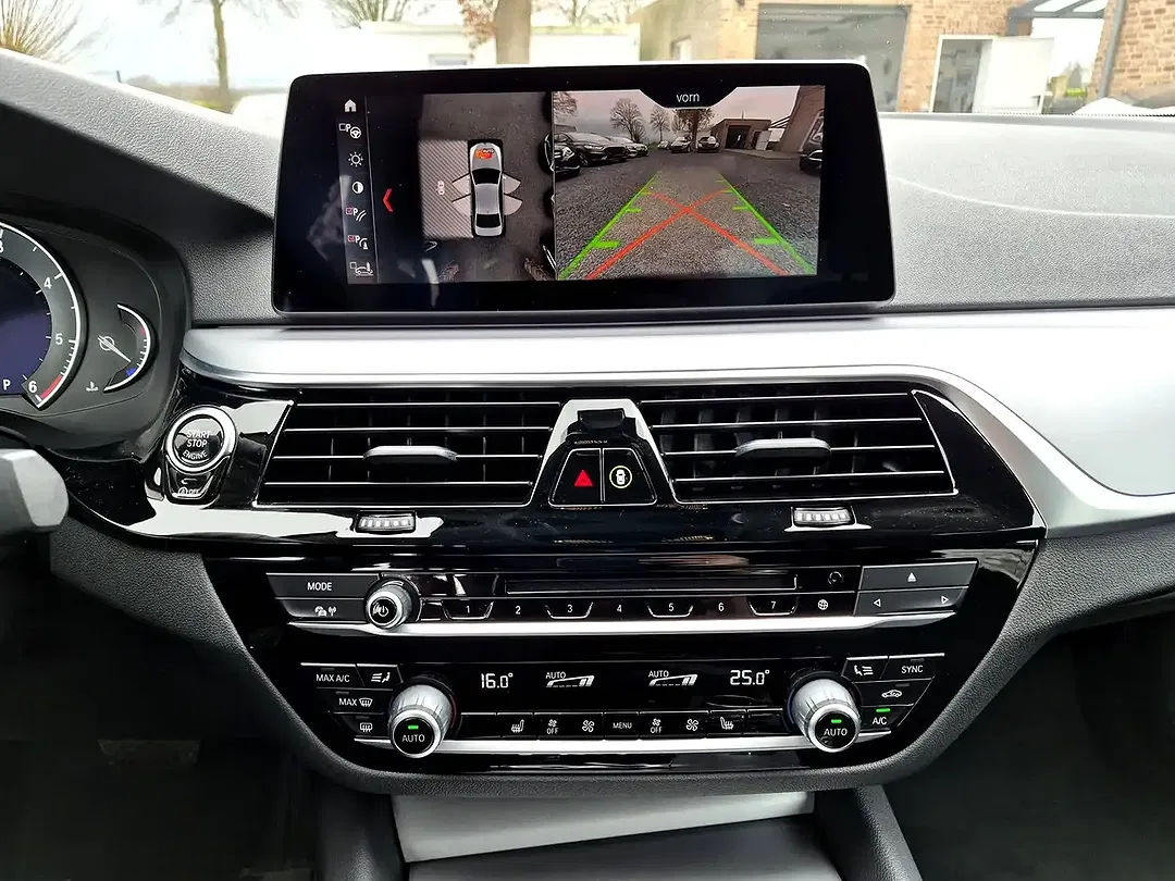 BMW 520 - Thumbnail 12