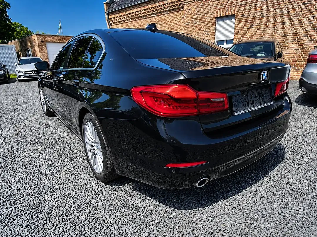 BMW 520 - Thumbnail 5