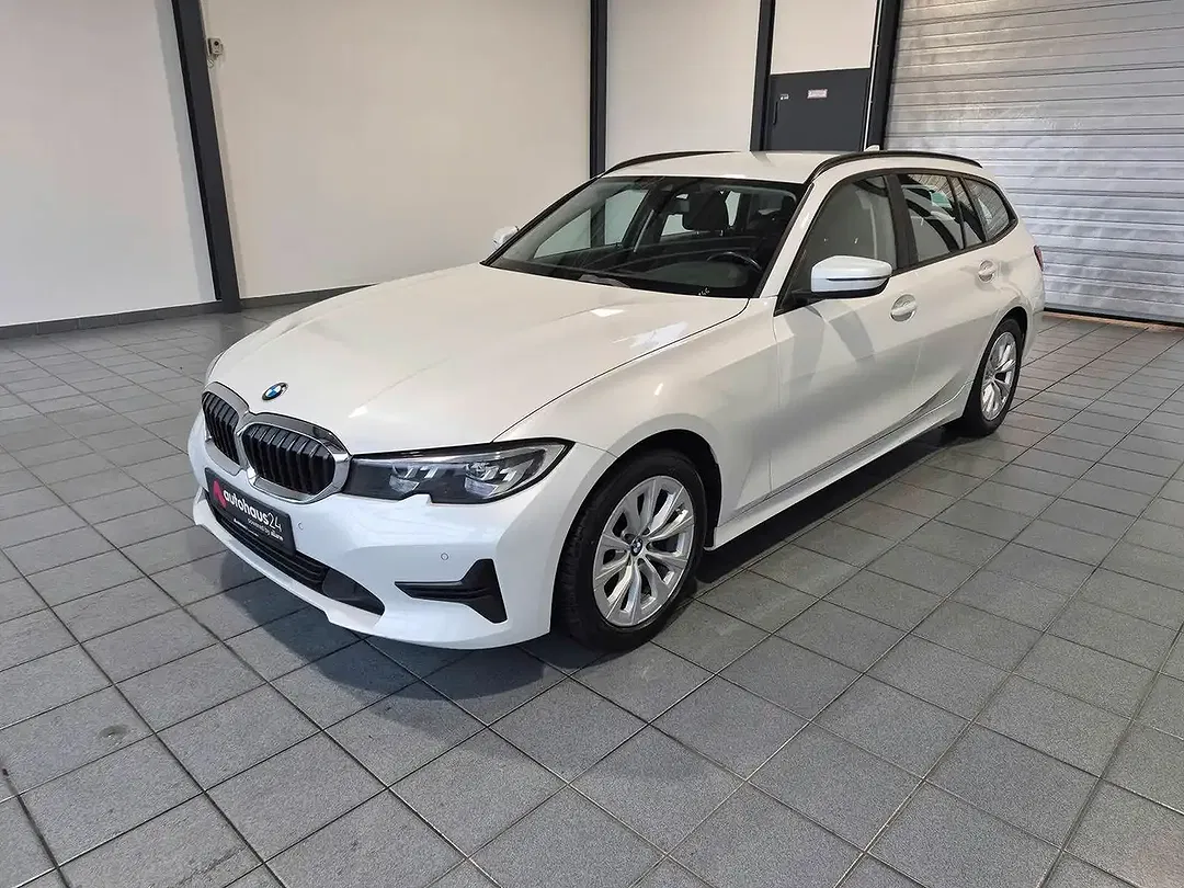 BMW 318 - Thumbnail 3